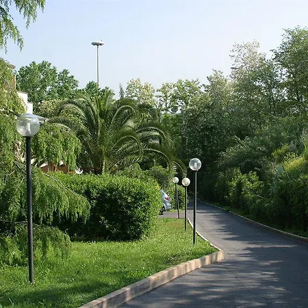 Hotel La Genziana La Massimina-Casal Lumbroso